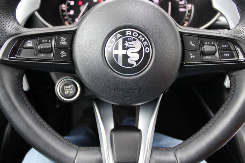 2023 Alfa Romeo Stelvio Ti