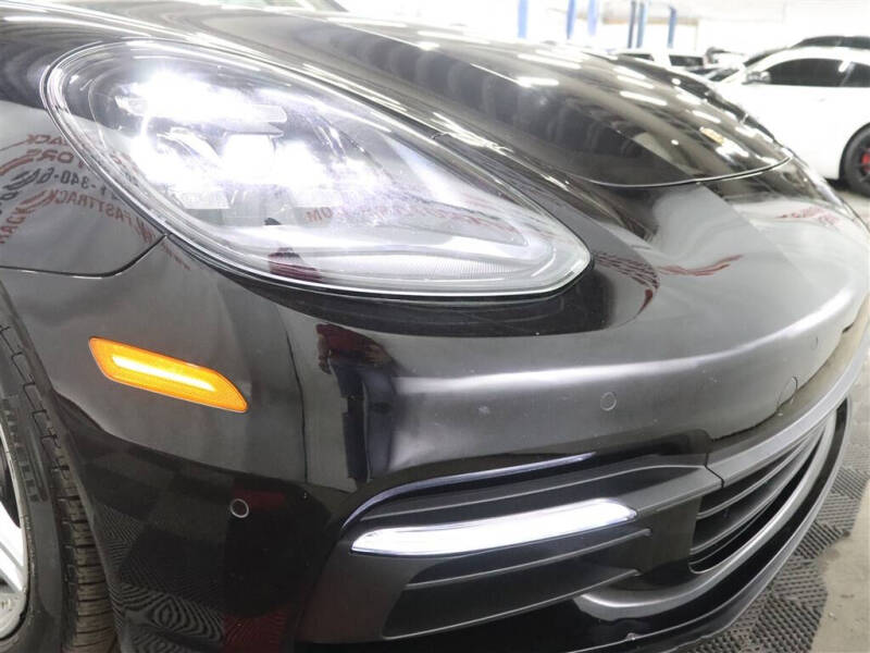 2020 Porsche Panamera