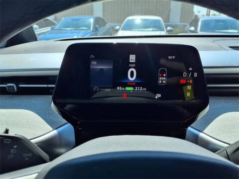 2025 Volkswagen ID. Buzz Pro S Plus