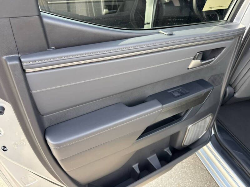 2026 Toyota Tundra Capstone HV