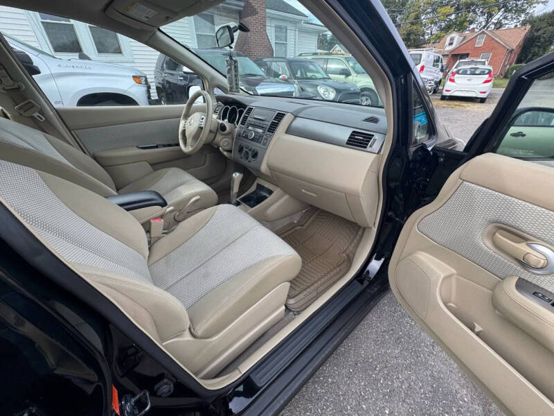 2009 Nissan Versa 1.8 S