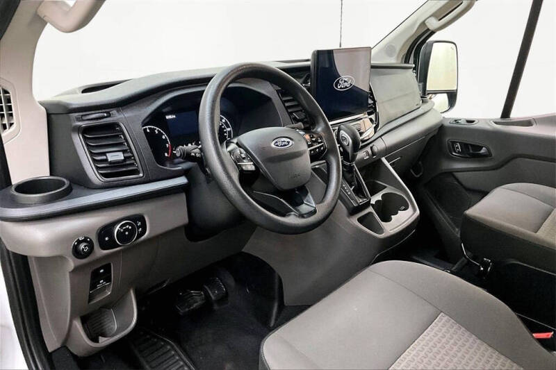 2023 Ford Transit 350 XLT