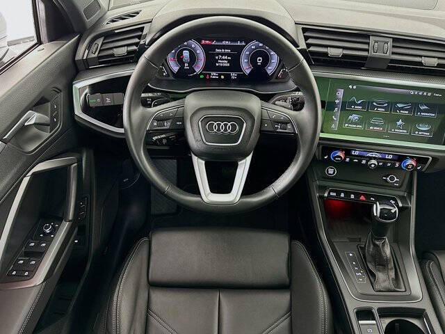 2024 Audi Q3 quattro S line Prem Plus 45 TFSI