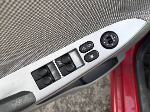 2012 Hyundai Accent GS