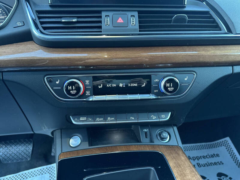 2021 Audi Q5 quattro Premium 45 TFSI