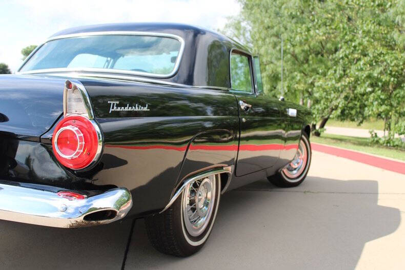 1956 Ford Thunderbird