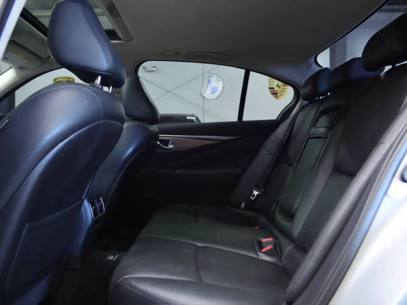 2014 Infiniti Q50 Premium