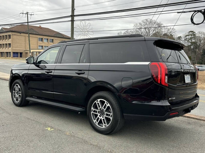 2025 Ford Expedition MAX Active