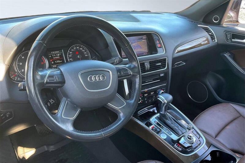 2017 Audi Q5 2.0T quattro Premium Plus