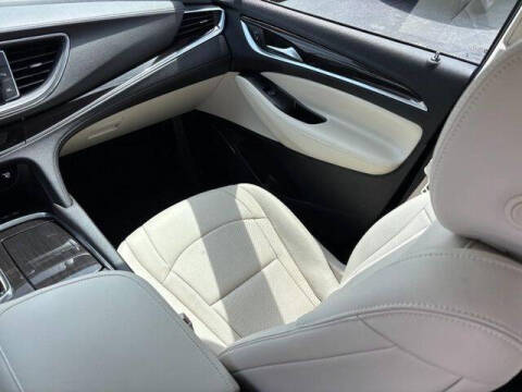 2024 Buick Enclave Essence