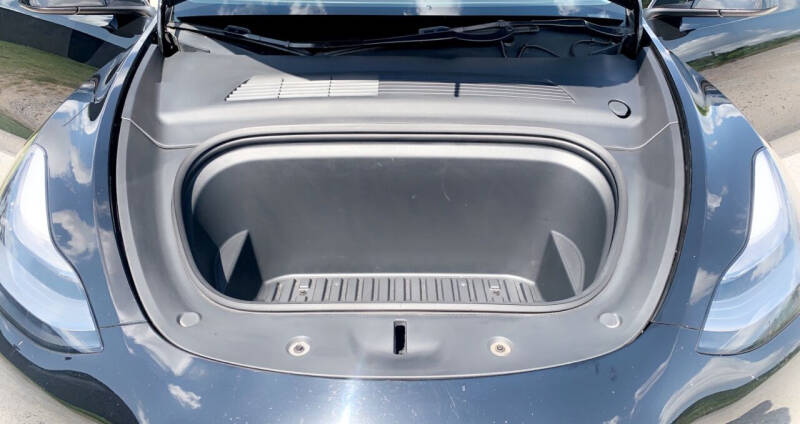 2021 Tesla Model Y Standard Range