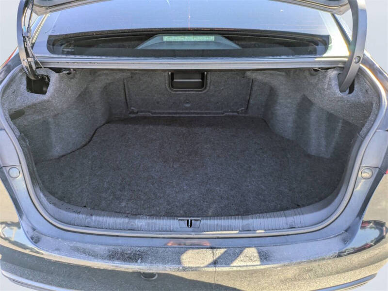 2013 Toyota Avalon XLE