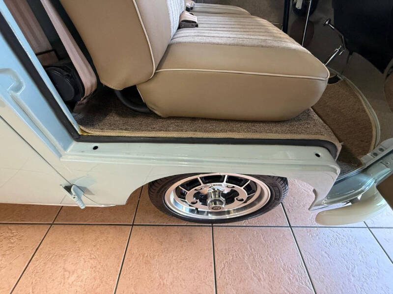 1972 Volkswagen Bus