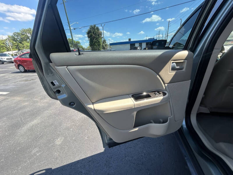 2005 Mercury Montego Premier