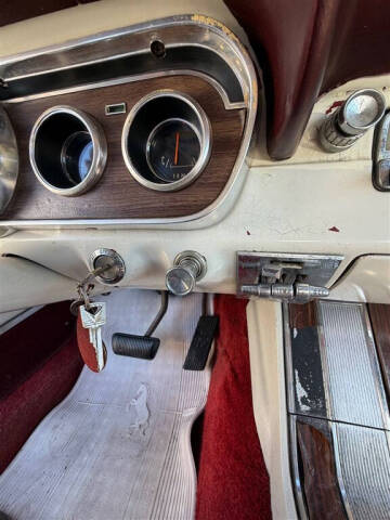 1966 Ford Mustang convertible V8