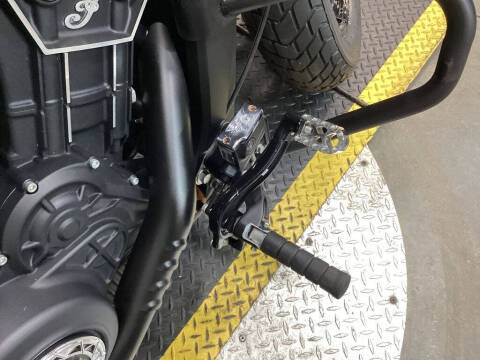 2023 Indian Scout Bobber ABS Black S