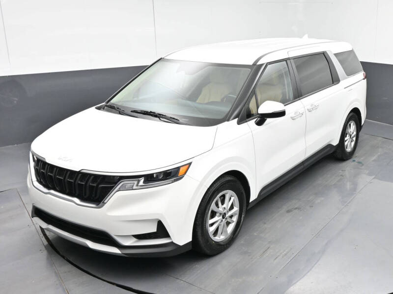 2022 Kia Carnival LX