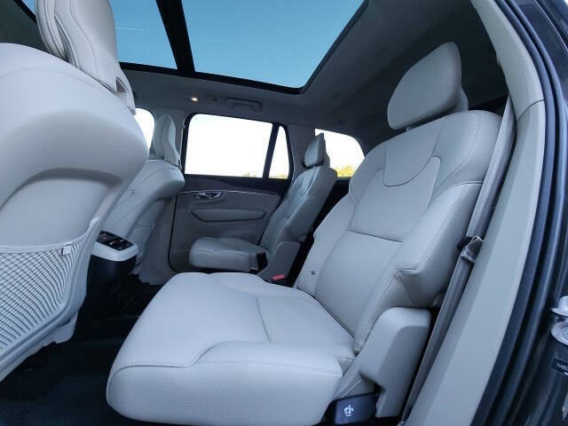 2024 Volvo XC90 B6 Plus Bright Theme 6P