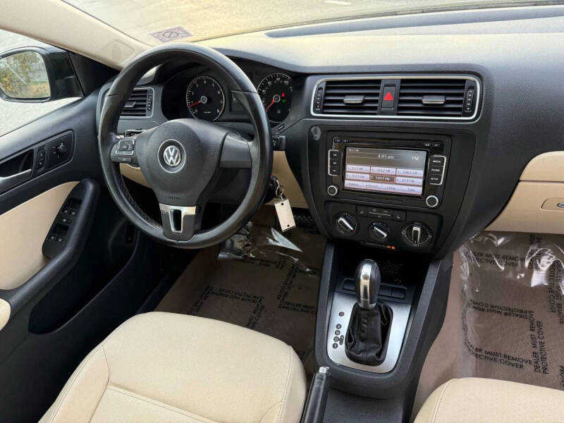 2012 Volkswagen Jetta