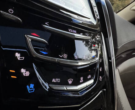 2017 Cadillac Escalade Luxury