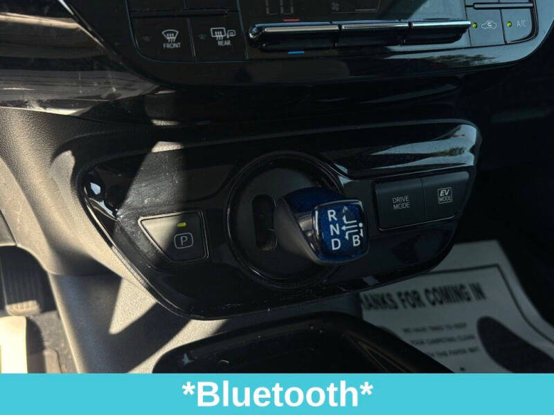 2019 Toyota Prius XLE AWD-e
