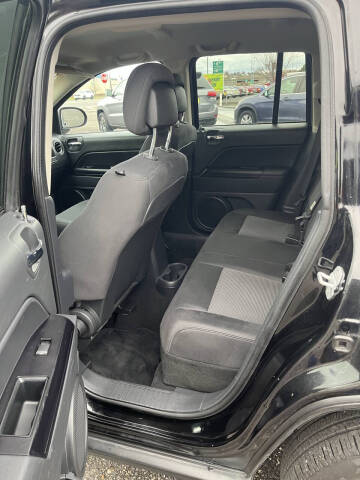 2012 Jeep Compass Sport