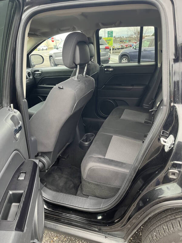 2012 Jeep Compass Sport