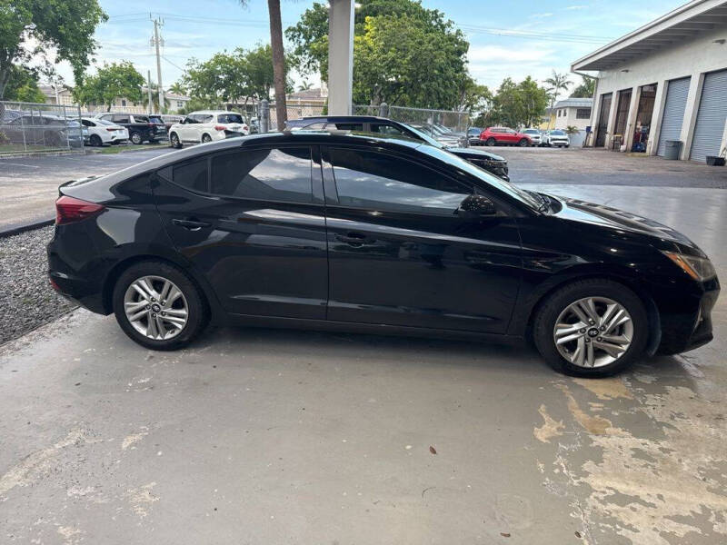 2020 Hyundai Elantra