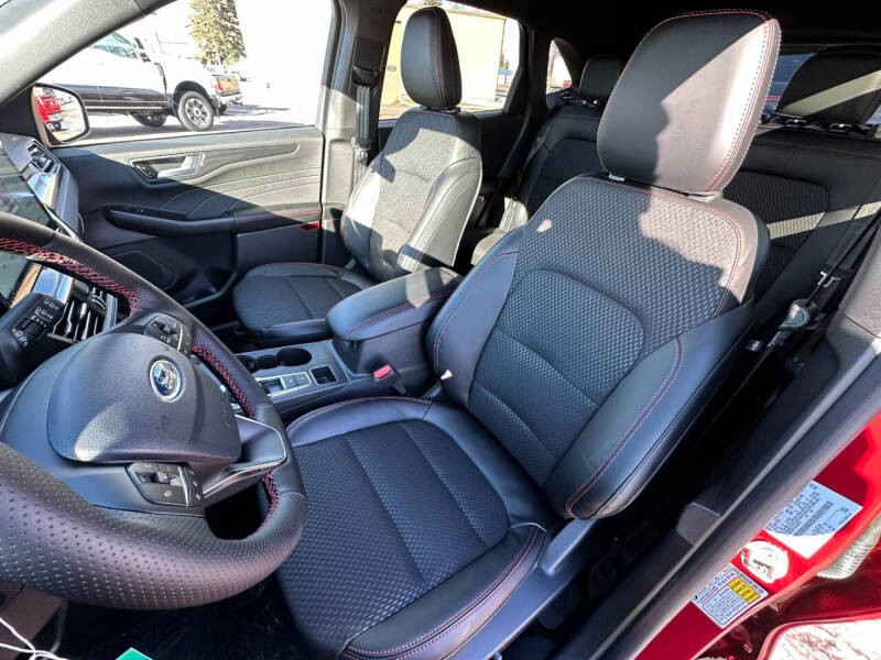 2026 Ford Escape Hybrid ST-Line Select