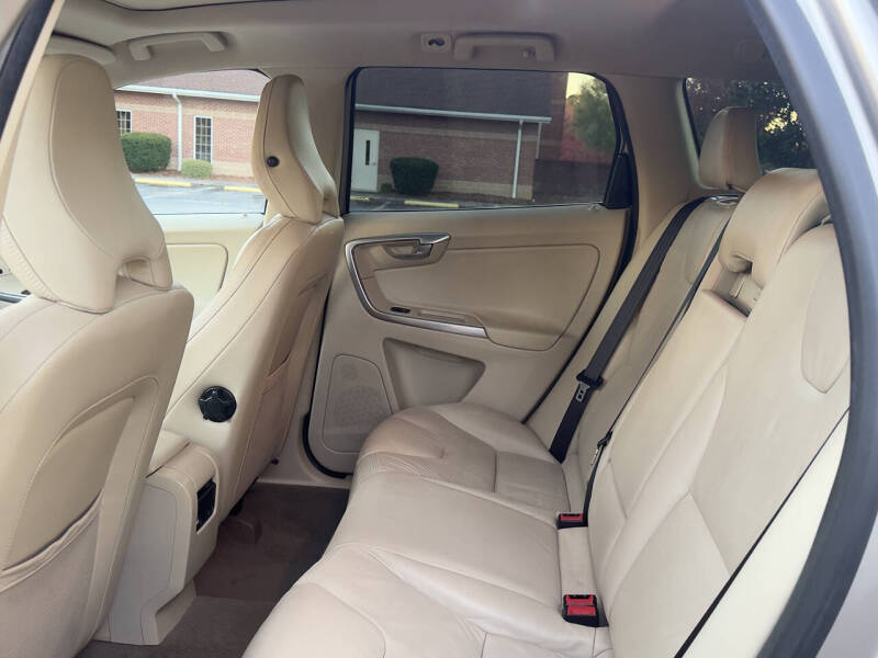 2013 Volvo XC60 3.2 Premier