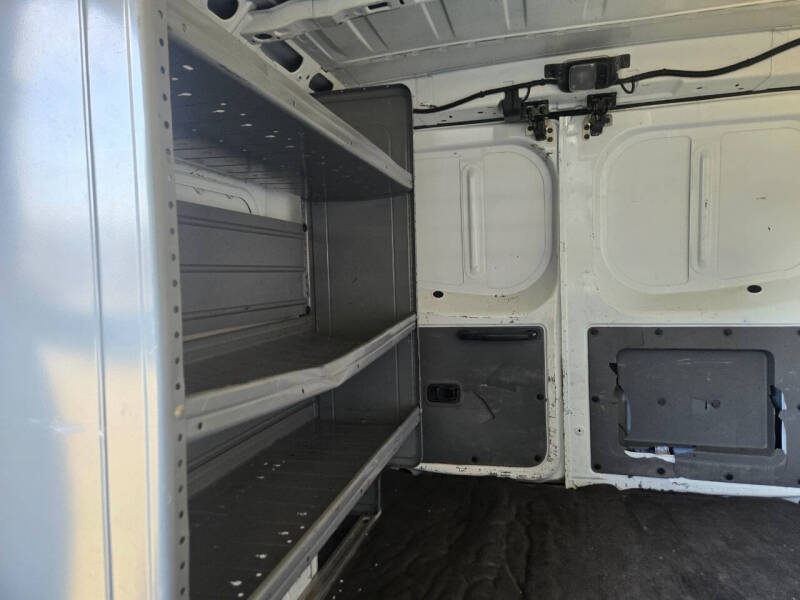 2016 Nissan NV 1500 SV