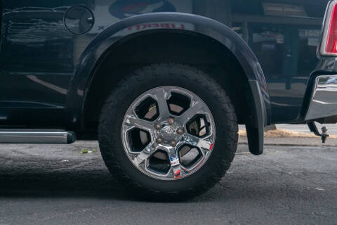 2016 RAM 1500 Laramie