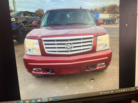 2002 Cadillac Escalade for sale at MKE Avenue Auto Sales in Milwaukee WI