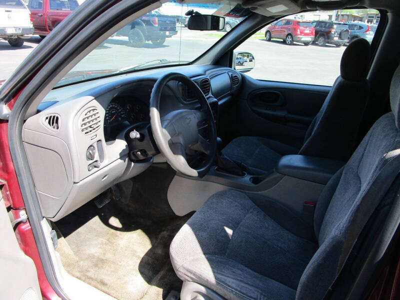 2004 Chevrolet TrailBlazer LS
