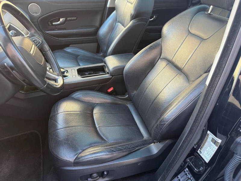 2019 Land Rover Range Rover Evoque SE Premium