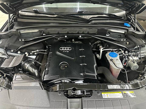 2017 Audi Q5 2.0T quattro Premium