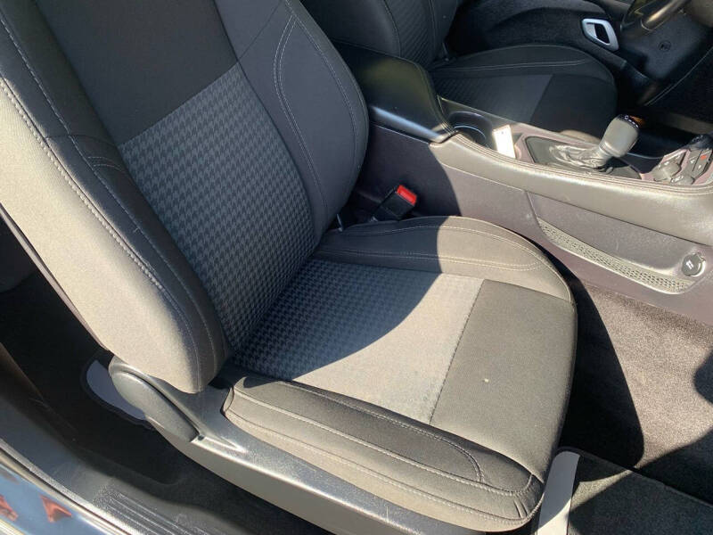 2016 Dodge Challenger SXT