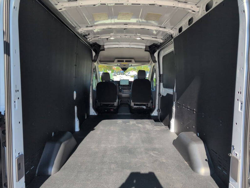 2026 Ford Transit 250