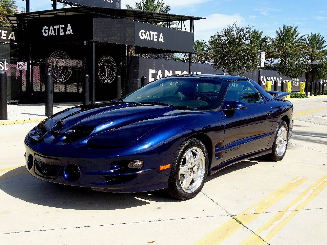 2002 Pontiac Firebird 6