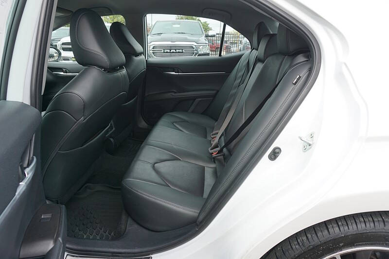 2023 Toyota Camry XLE