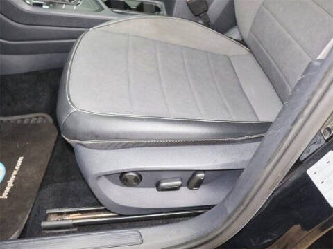 2022 Volkswagen Taos SE