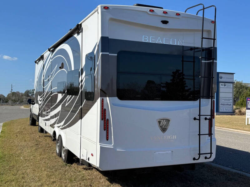 2021 Vanleigh RV Beacon Series M-34RLB