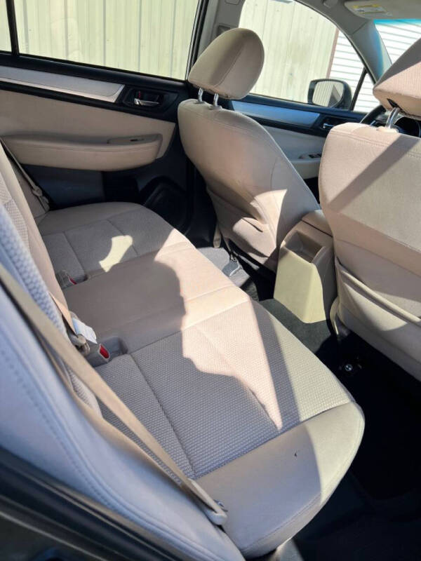 2017 Subaru Outback 2.5i Premium