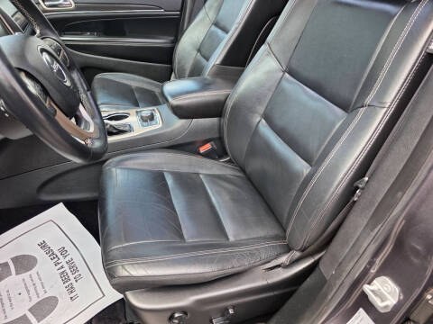 2017 Jeep Grand Cherokee