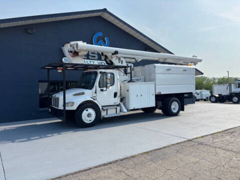 2009 Freightliner Business class M2