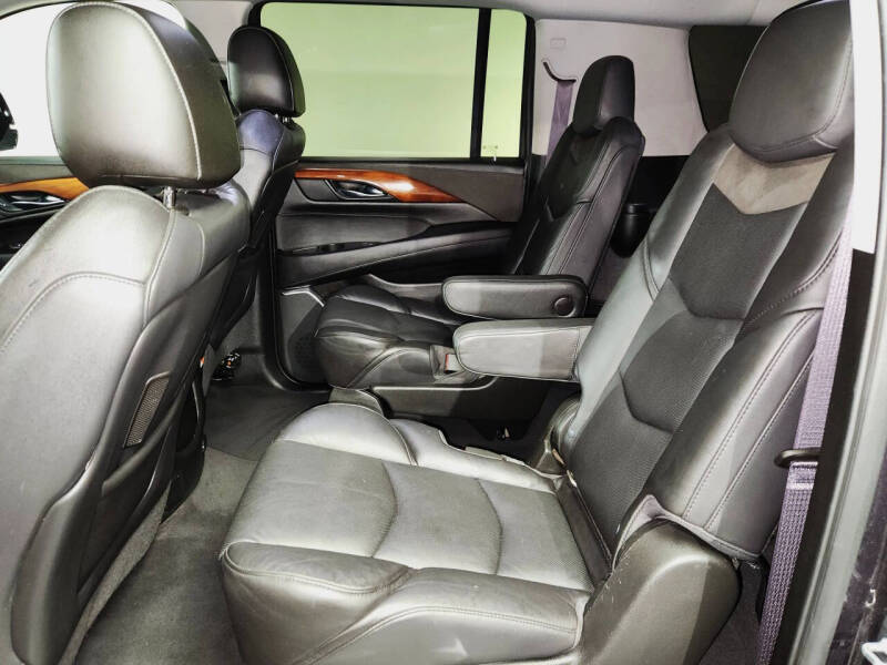 2016 Cadillac Escalade ESV Premium Collection