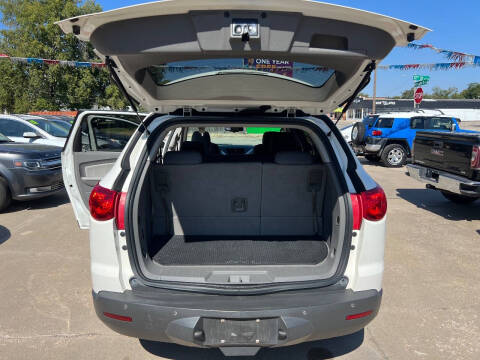 2011 Chevrolet Traverse LT