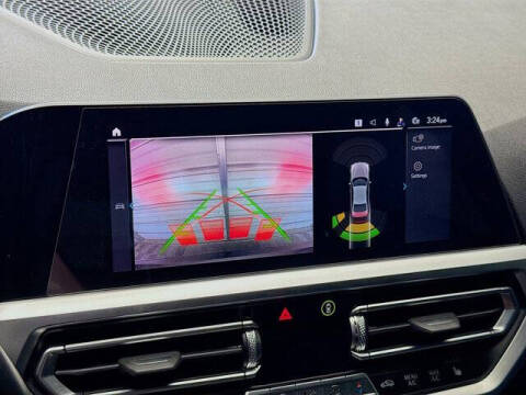 2022 BMW 3 Series 330e