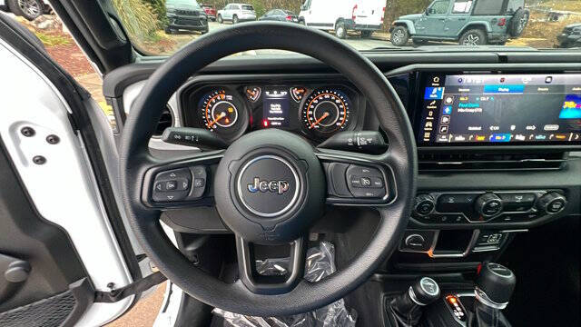 2024 Jeep Gladiator Sport