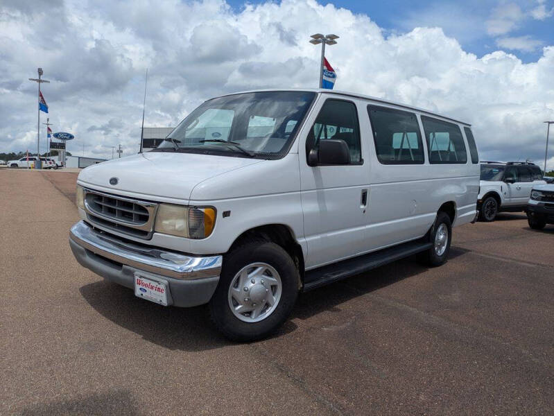 2001 Ford E-Series